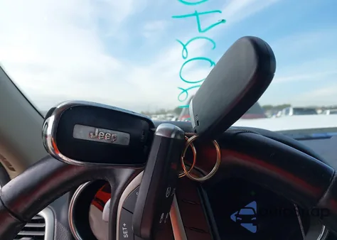 2017 Jeep Grand Cherokee Limited 4X2 из США, поврежденный, VIN 1C4RJEBG1HC636142